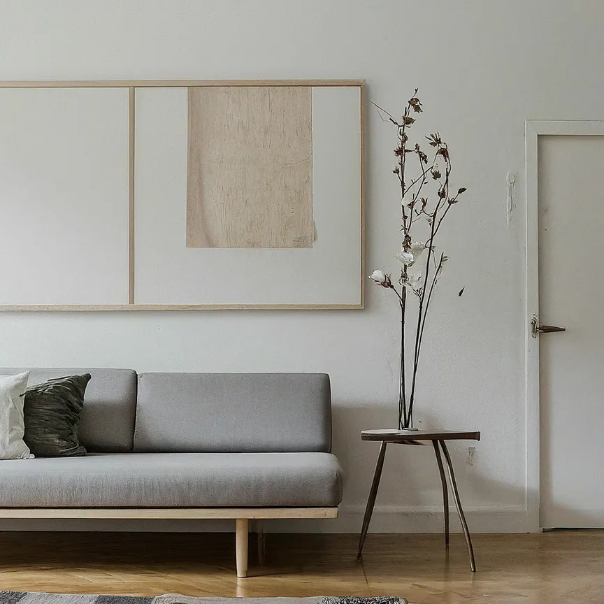 habitación con elementos minimalistas y de otros estilos