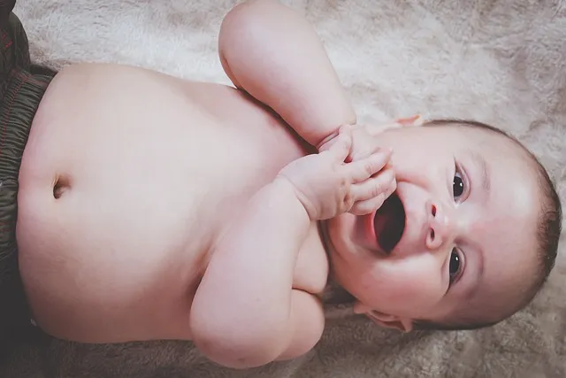 Amor en Miniatura: Las Más Dulces y Tiernas Frases para Dedicar a tus Bebés